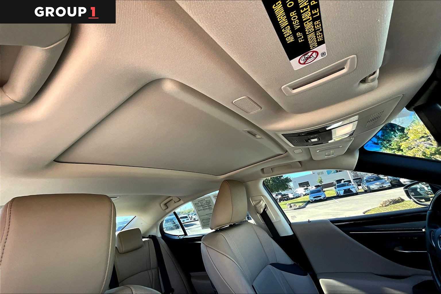 2021 Lexus ES Luxury  Eminent White Pearl at Sterling McCall Lexus of Clear Lake