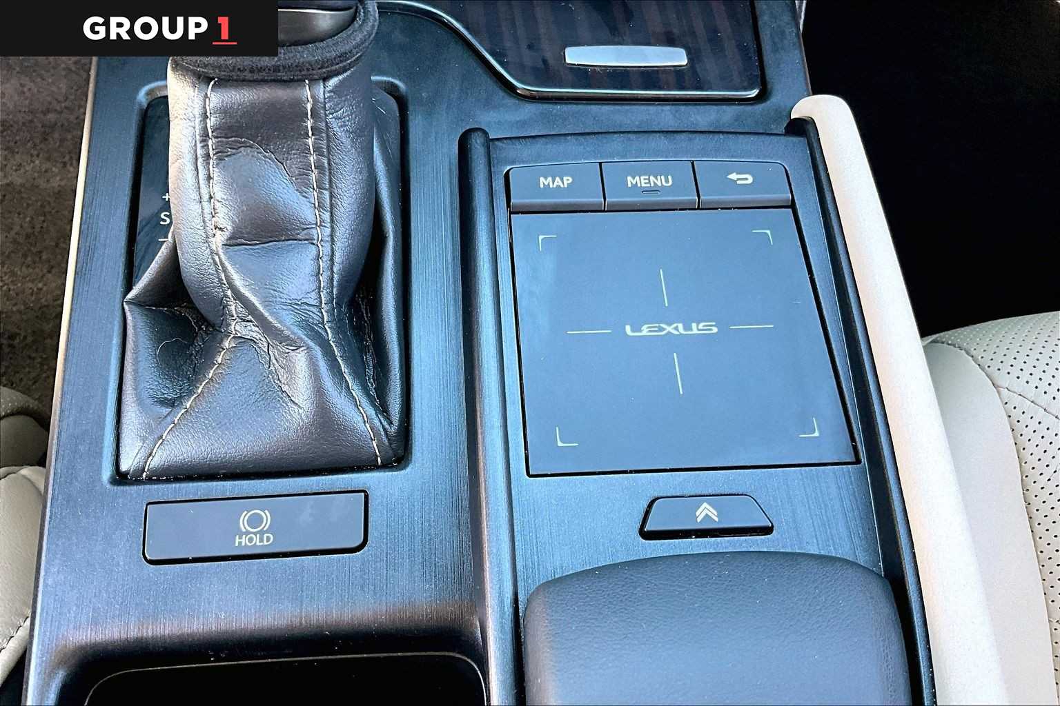 2021 Lexus ES Luxury  Eminent White Pearl at Sterling McCall Lexus of Clear Lake