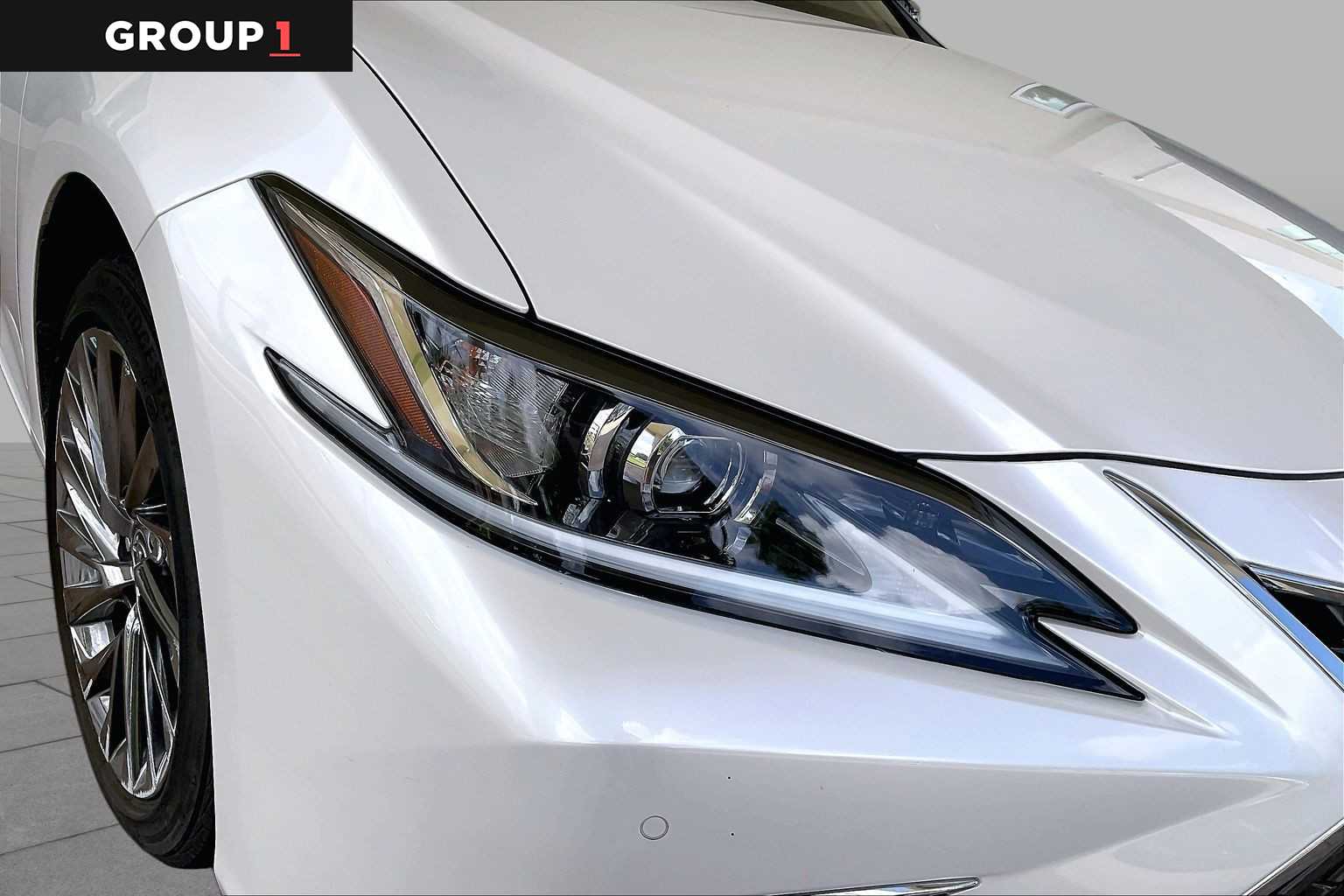 2024 Lexus ES 350 Luxury  Eminent White Pearl at Lexus of Clear Lake