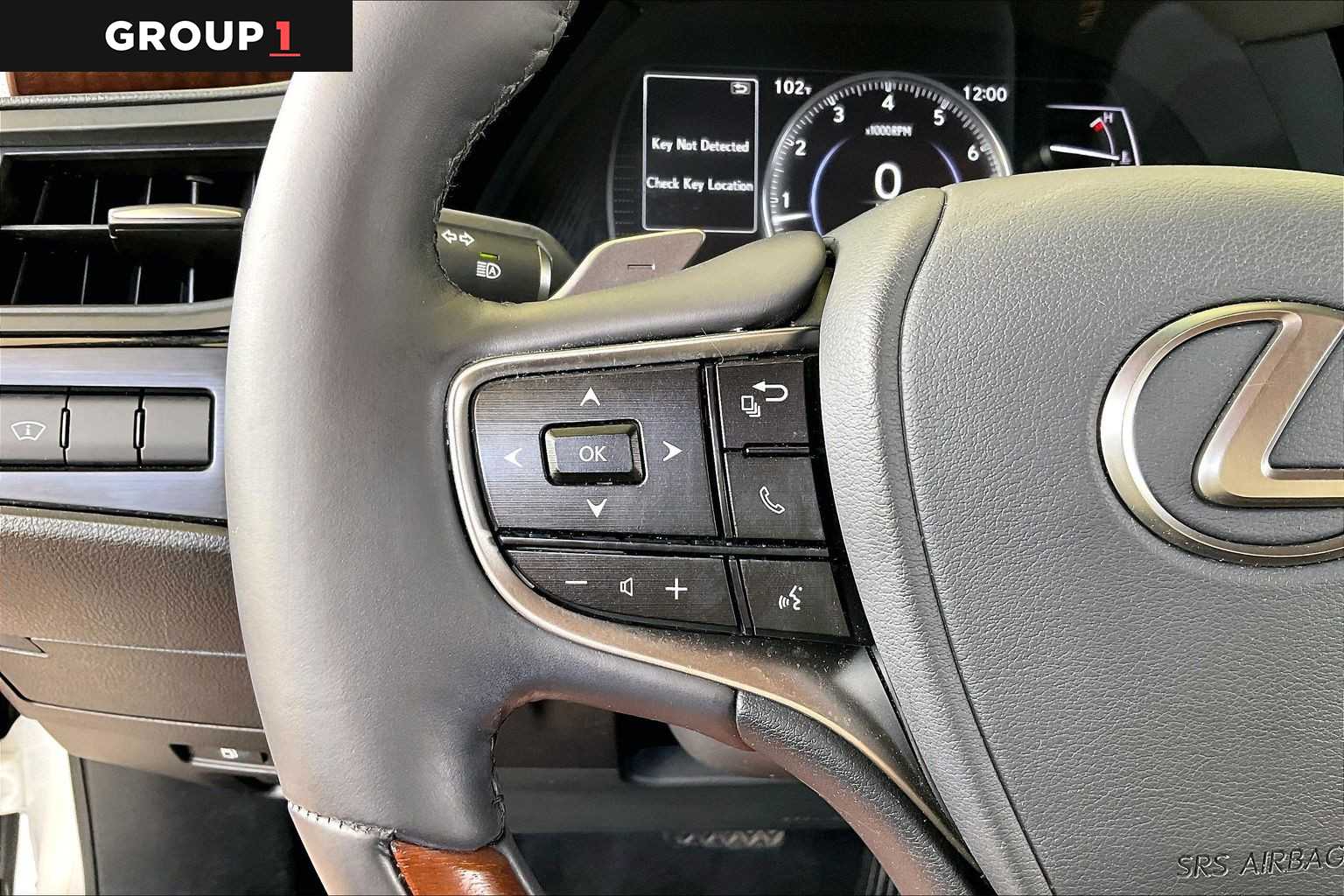 2024 Lexus ES 350 Luxury  Eminent White Pearl at Lexus of Clear Lake