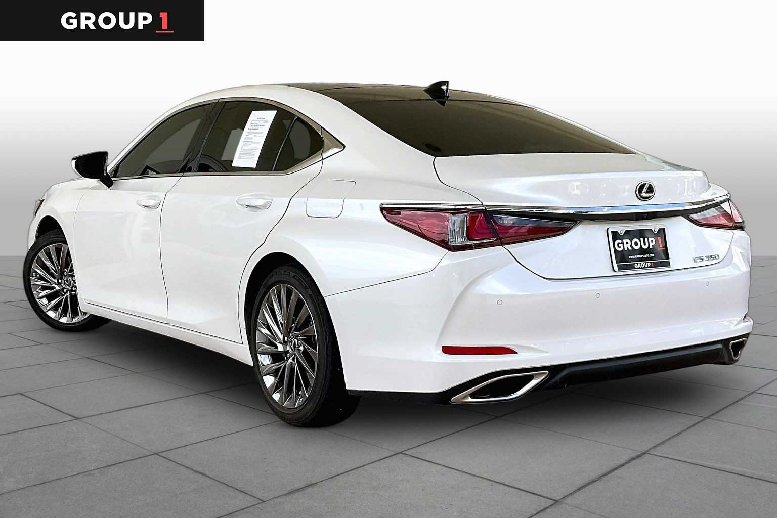 2024 Lexus ES 350 Luxury  Eminent White Pearl at Lexus of Clear Lake