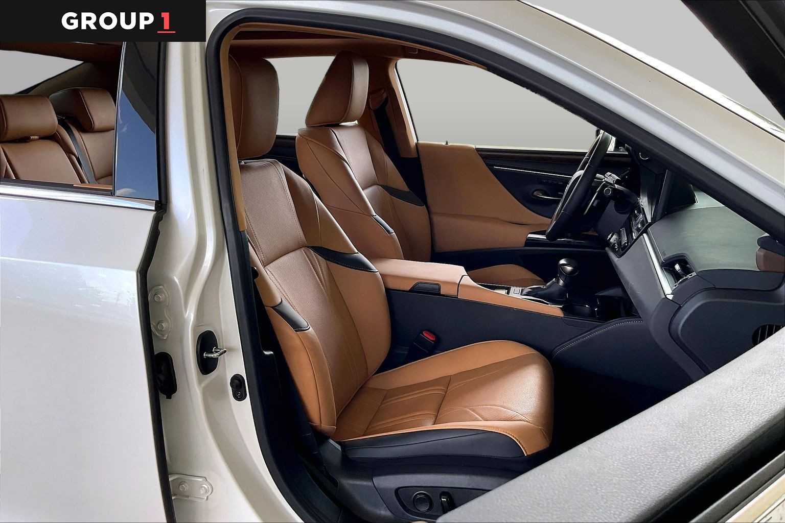 2024 Lexus ES 350 Luxury  Eminent White Pearl at Lexus of Clear Lake