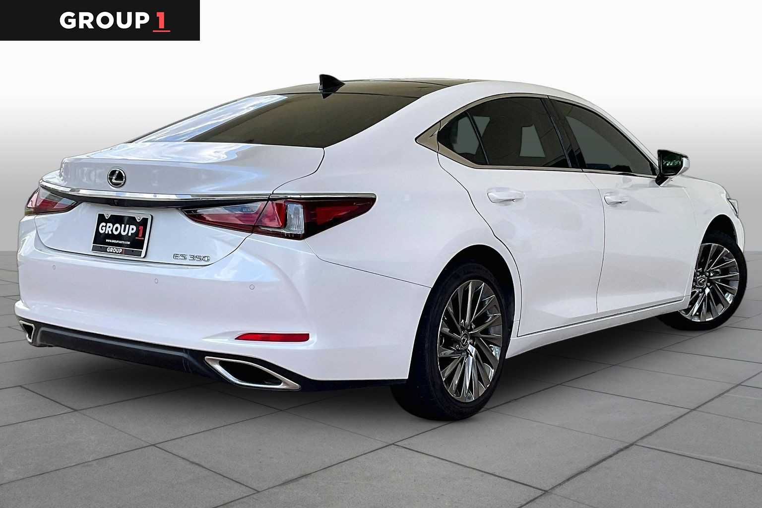 2024 Lexus ES 350 Luxury  Eminent White Pearl at Lexus of Clear Lake