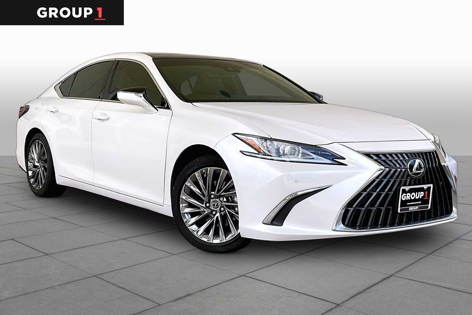 2024 Lexus ES 350 Luxury  Eminent White Pearl at Lexus of Clear Lake