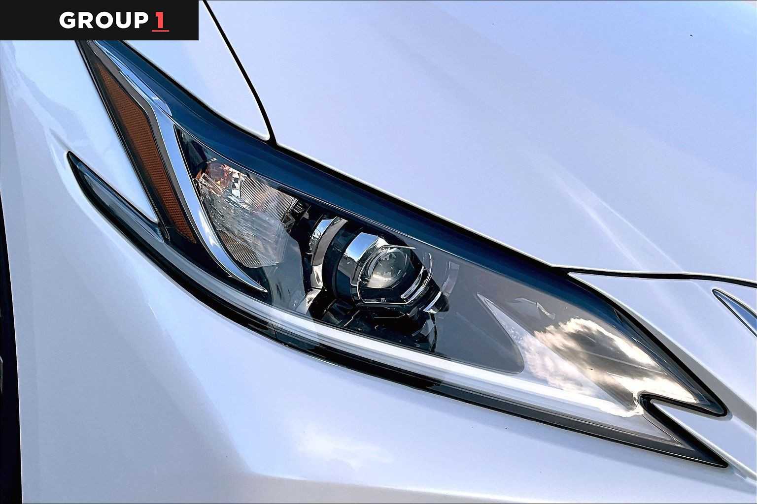 2024 Lexus ES 350 Luxury  Eminent White Pearl at Lexus Southwest Houston