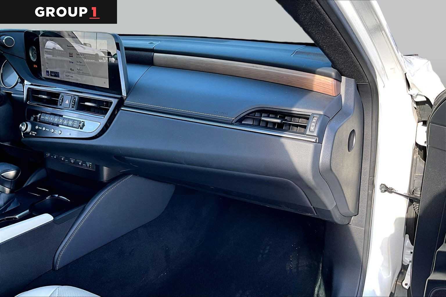 2024 Lexus ES 350 Luxury  Eminent White Pearl at Lexus Southwest Houston