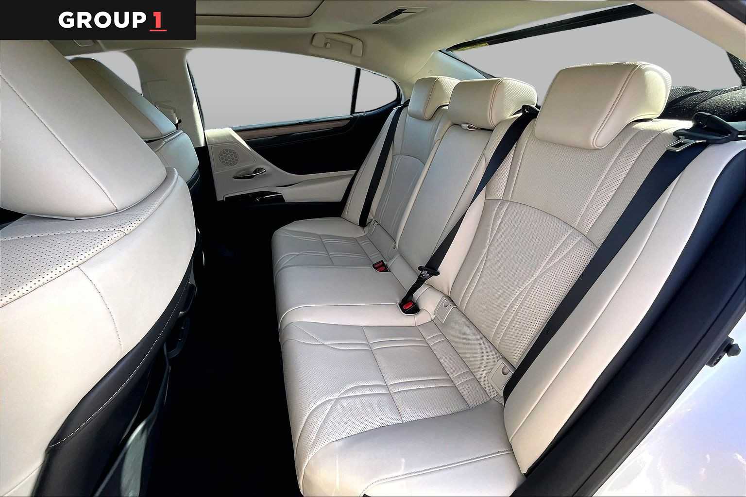 2024 Lexus ES 350 Luxury  Eminent White Pearl at Lexus Southwest Houston