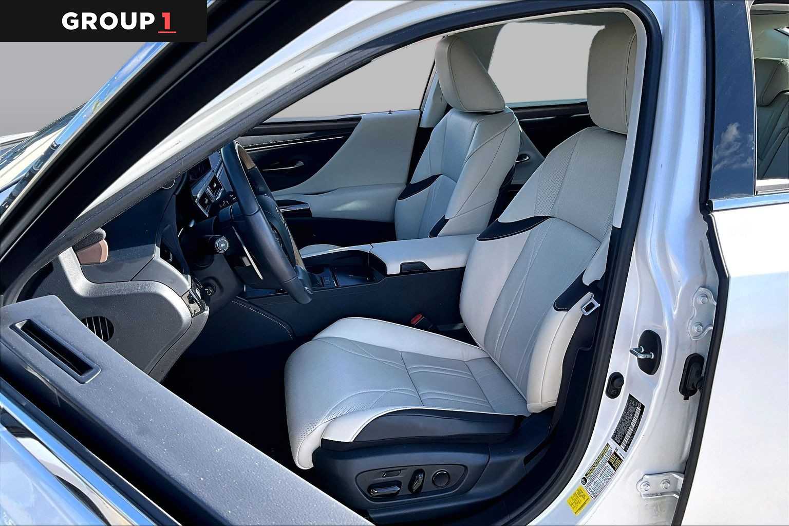 2024 Lexus ES 350 Luxury  Eminent White Pearl at Lexus Southwest Houston