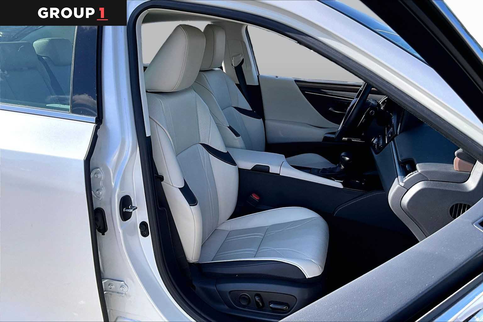 2024 Lexus ES 350 Luxury  Eminent White Pearl at Lexus Southwest Houston