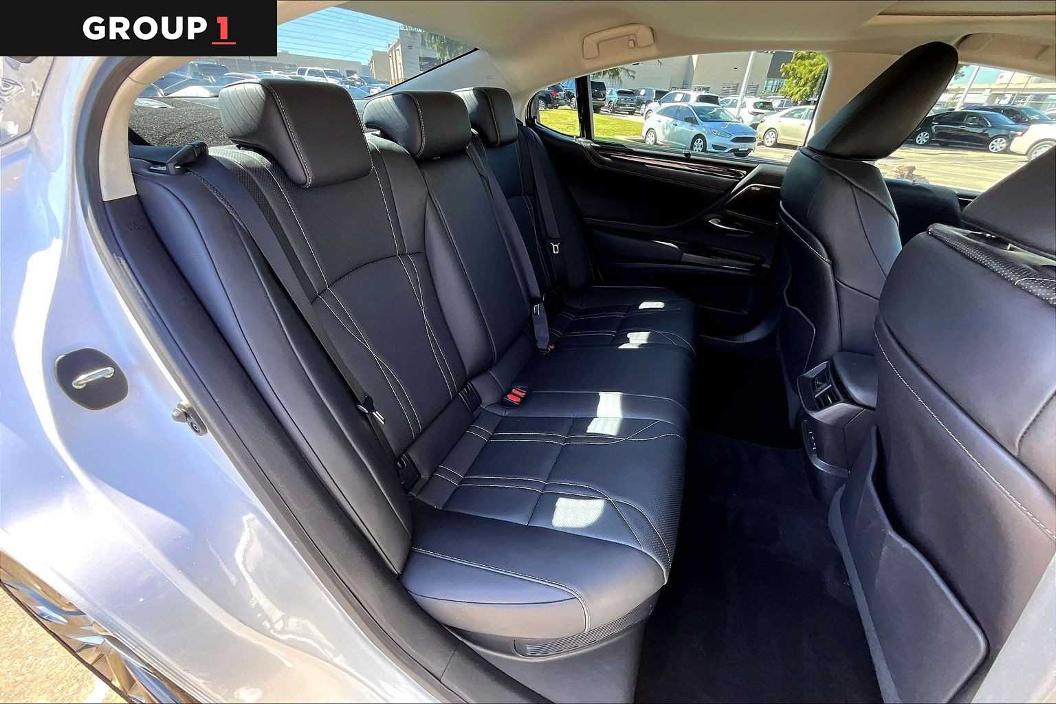 2021 Lexus ES Ultra Luxury  Eminent White Pearl at Sterling McCall Lexus of Clear Lake