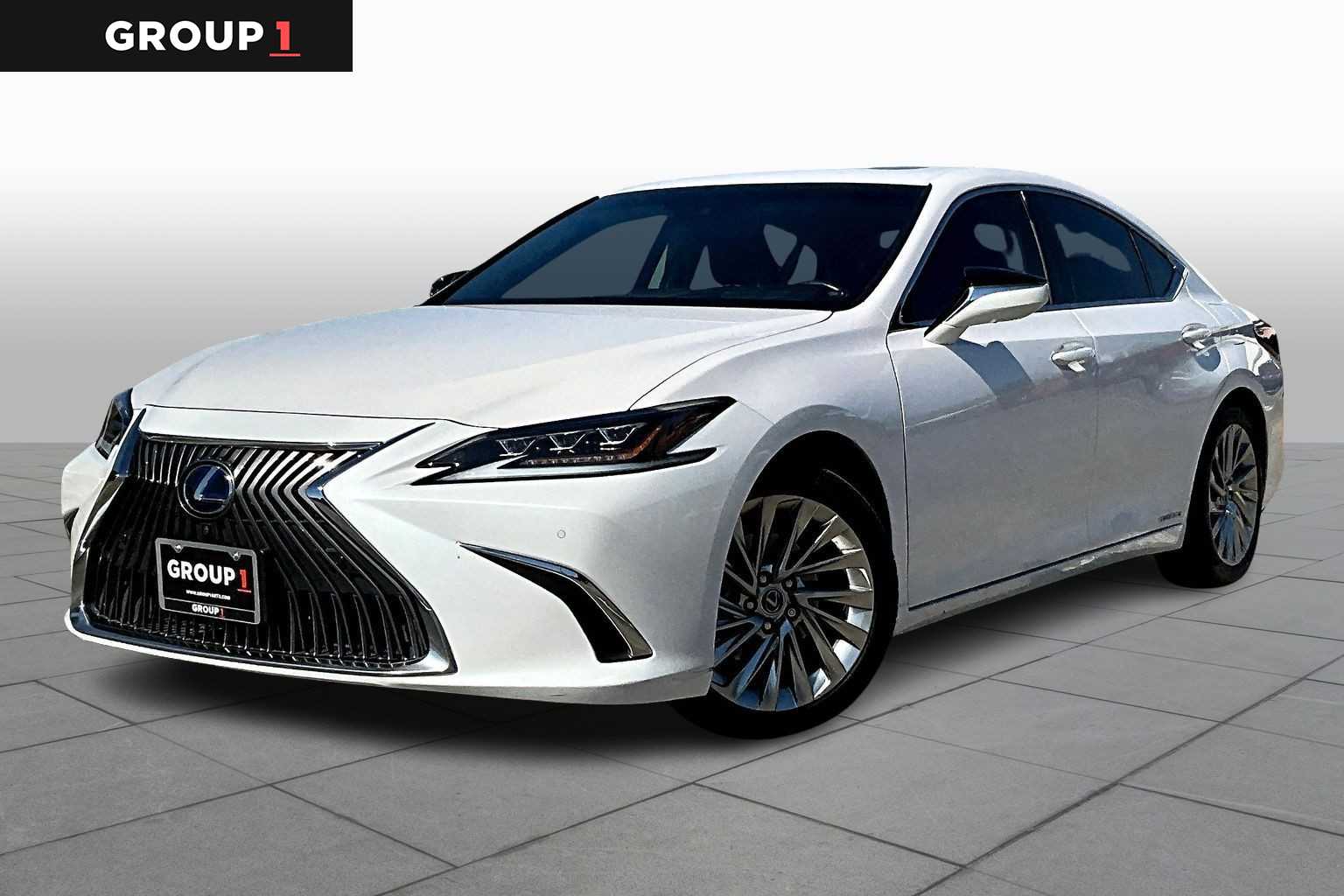2021 Lexus ES Ultra Luxury  Eminent White Pearl at Sterling McCall Lexus of Clear Lake