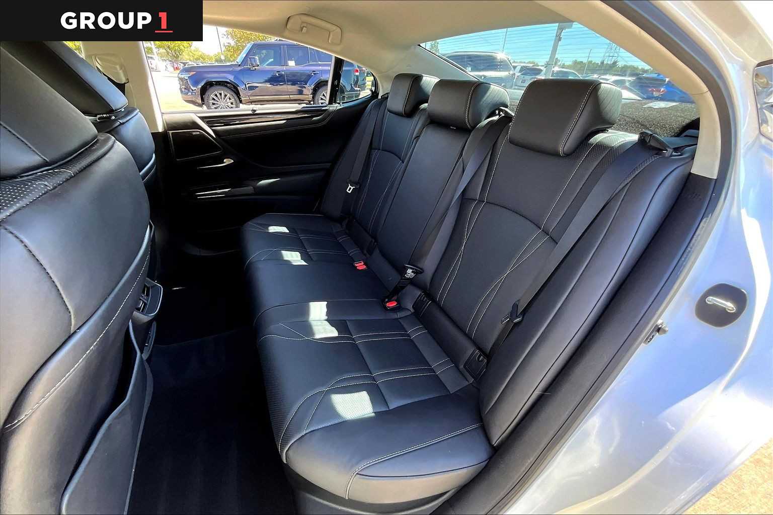 2021 Lexus ES Ultra Luxury  Eminent White Pearl at Sterling McCall Lexus of Clear Lake