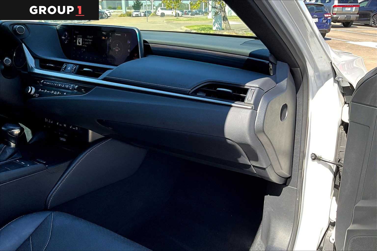 2021 Lexus ES Ultra Luxury  Eminent White Pearl at Sterling McCall Lexus of Clear Lake