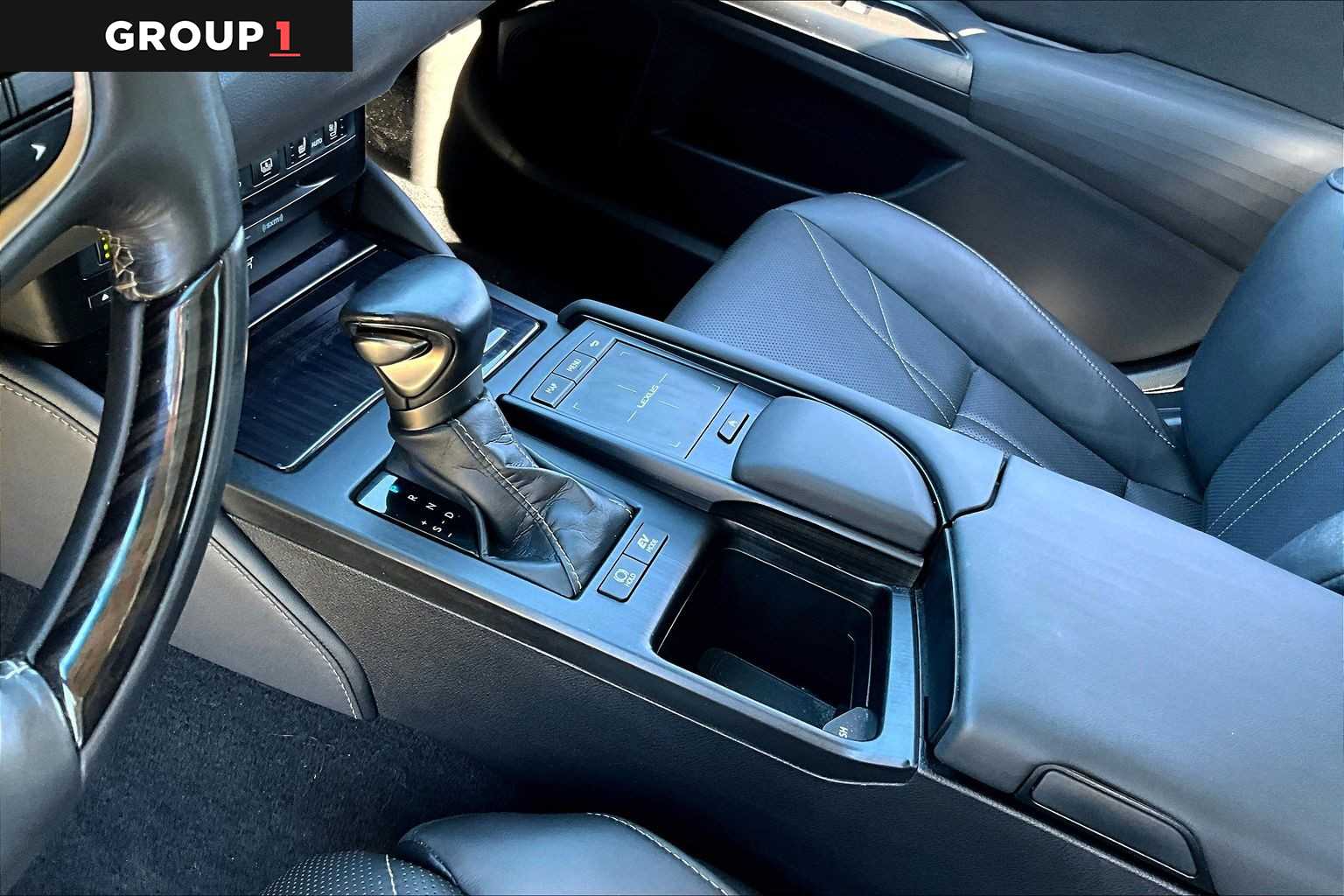 2021 Lexus ES Ultra Luxury  Eminent White Pearl at Sterling McCall Lexus of Clear Lake