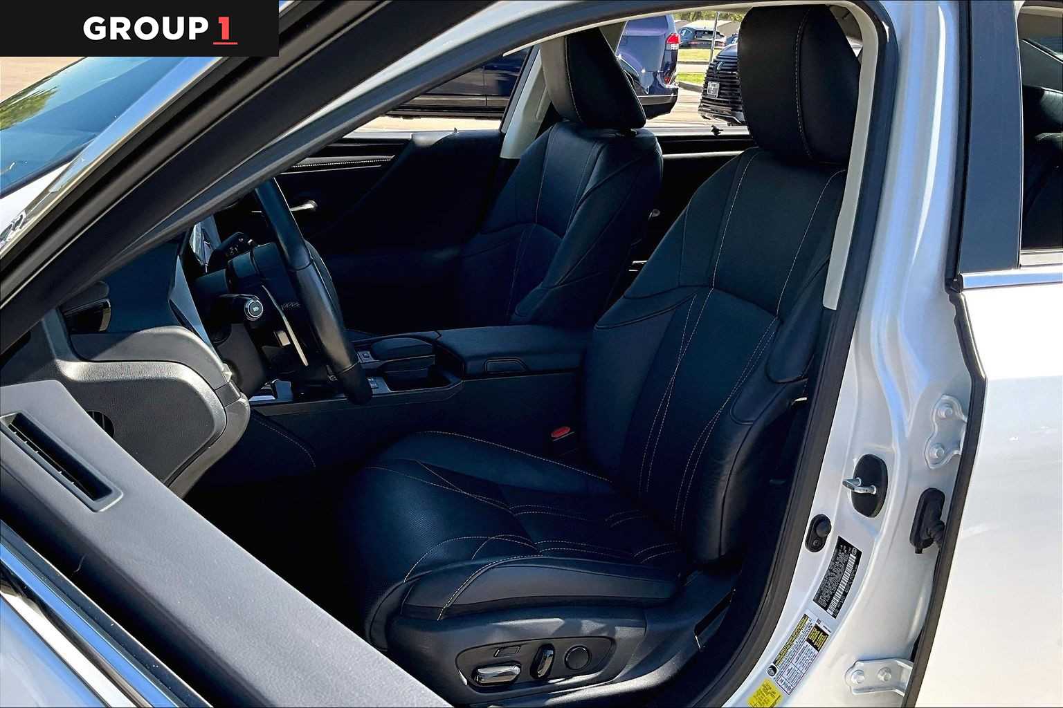 2021 Lexus ES Ultra Luxury  Eminent White Pearl at Sterling McCall Lexus of Clear Lake