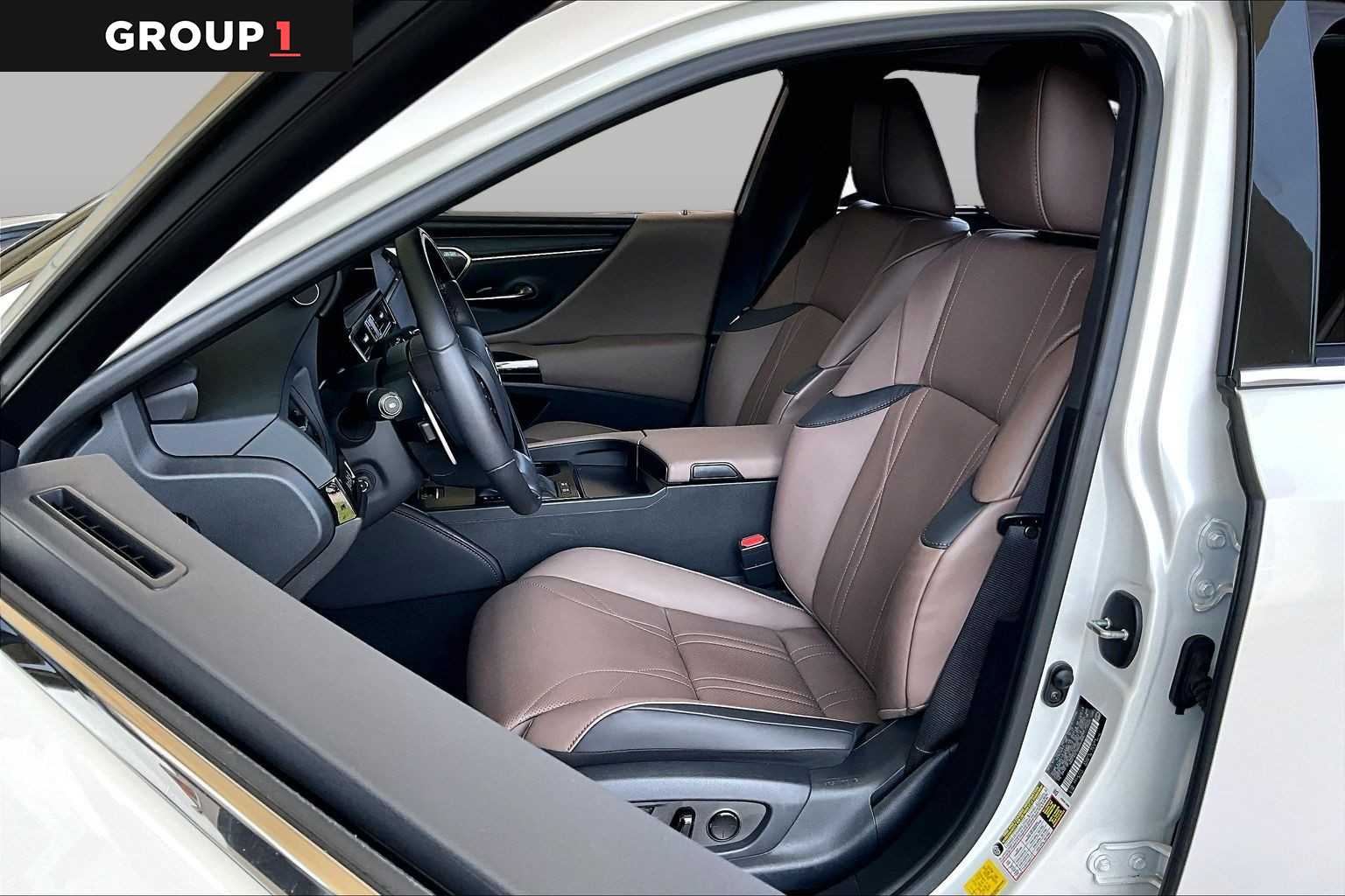 2024 Lexus ES 300h Ultra Luxury  Eminent White Pearl at Lexus Southwest Houston