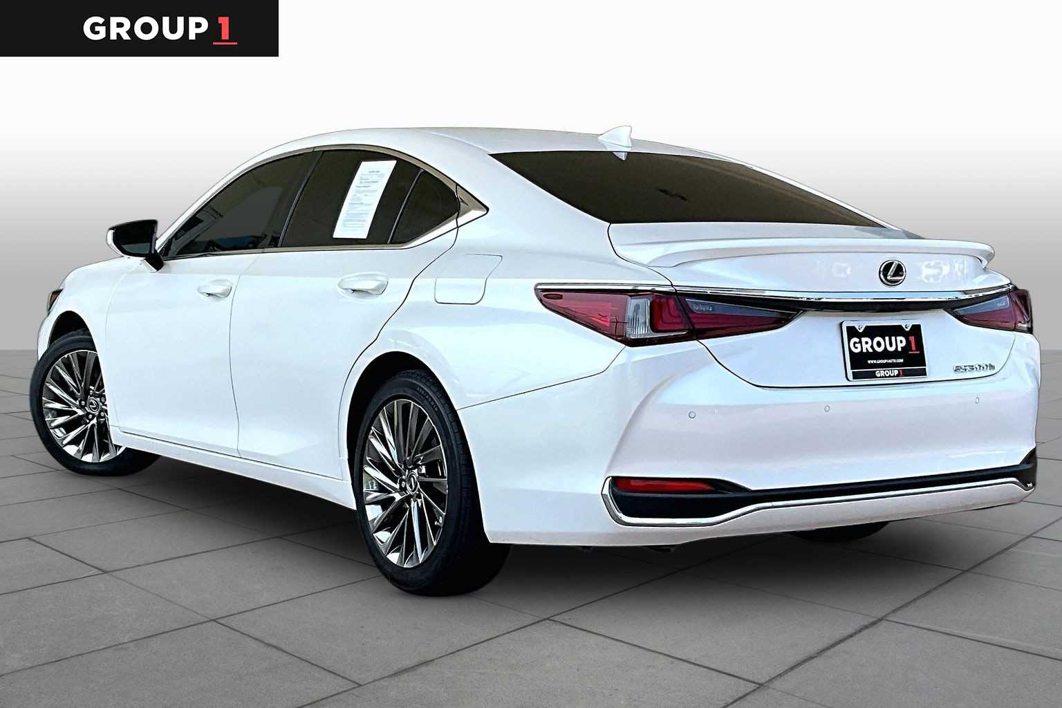 2024 Lexus ES 300h Ultra Luxury  Eminent White Pearl at Lexus Southwest Houston