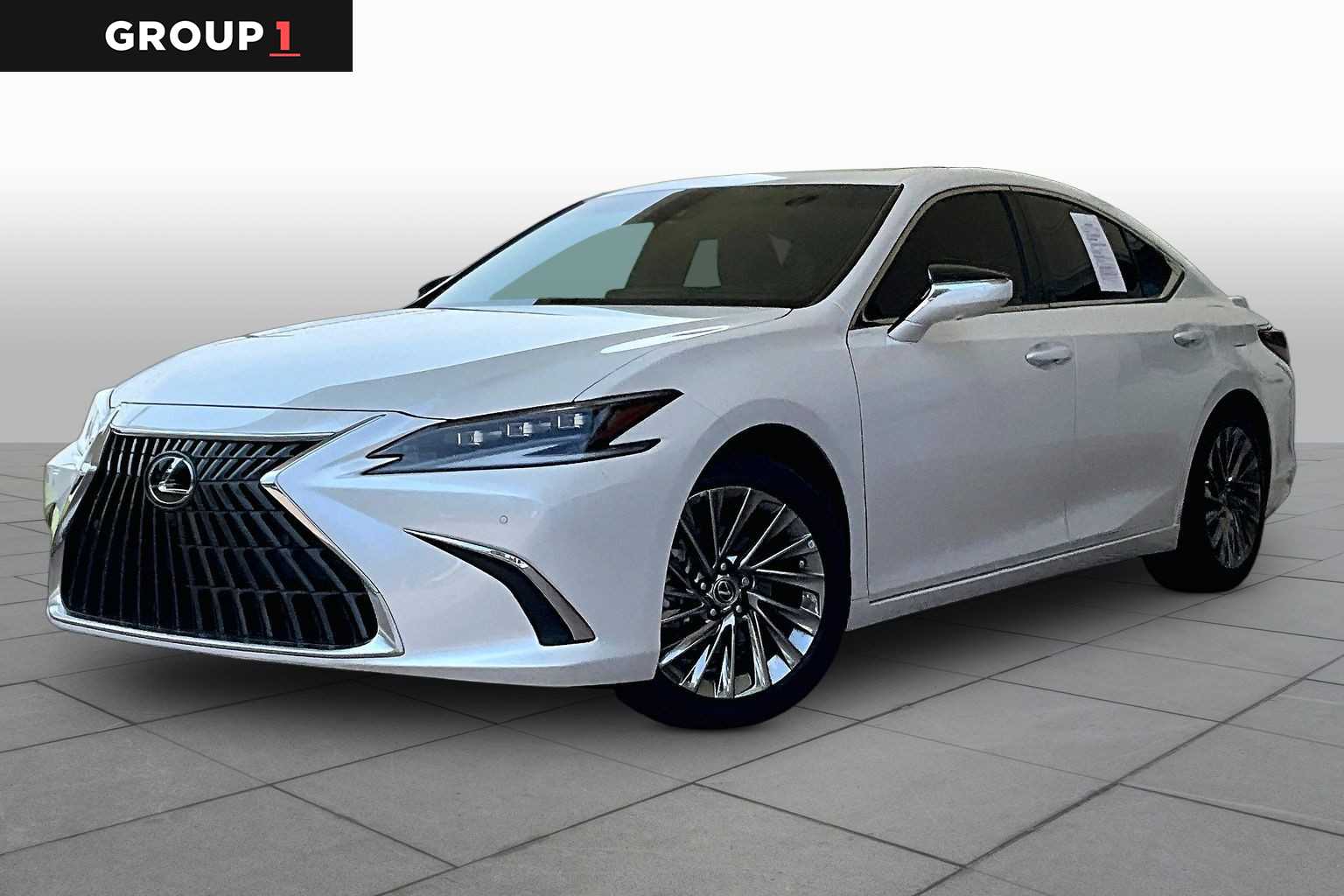 2024 Lexus ES 300h Ultra Luxury  Eminent White Pearl at Lexus Southwest Houston