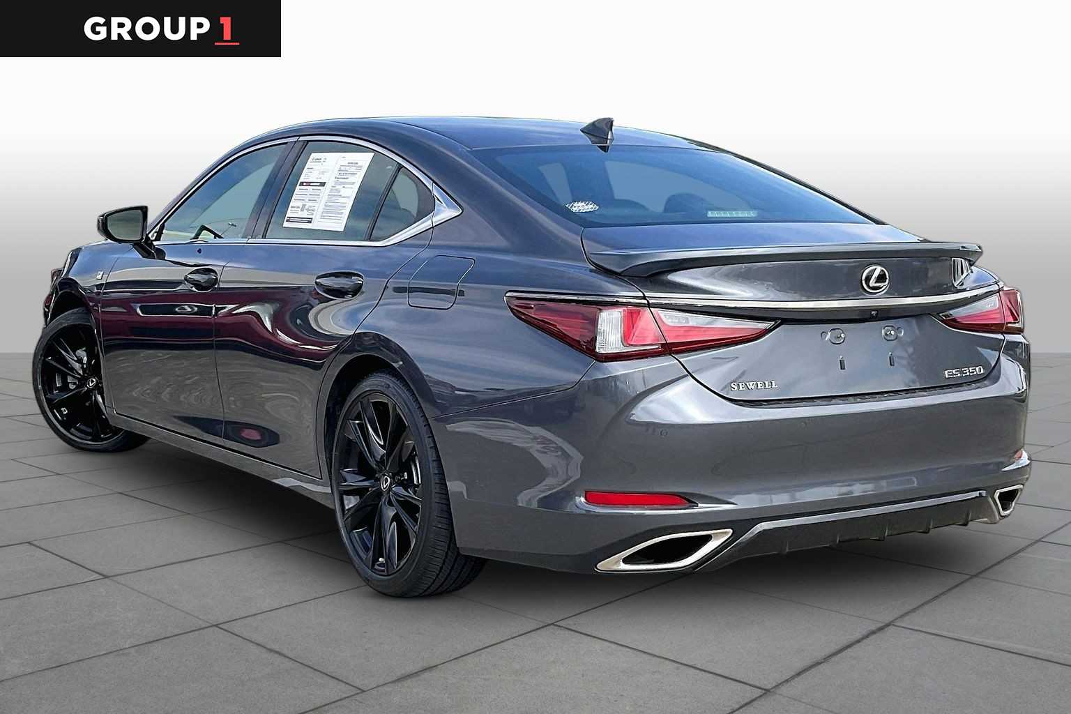 2024 Lexus ES 350 photo 11 of 35