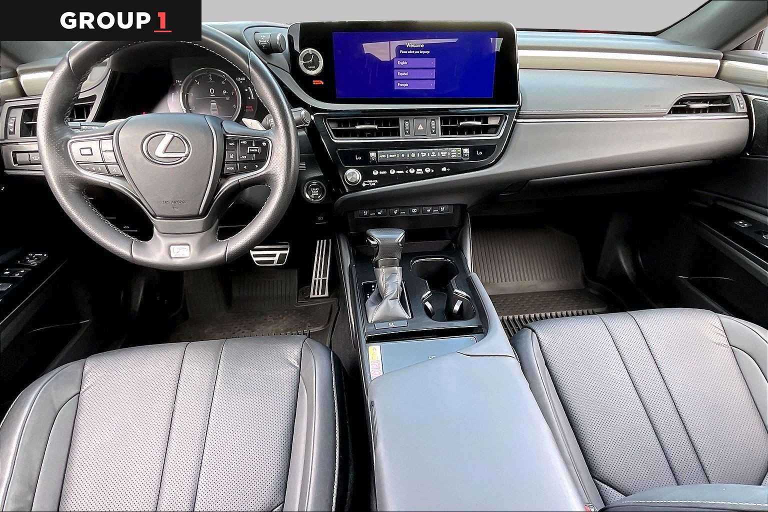 2024 Lexus ES 350 photo 14 of 35