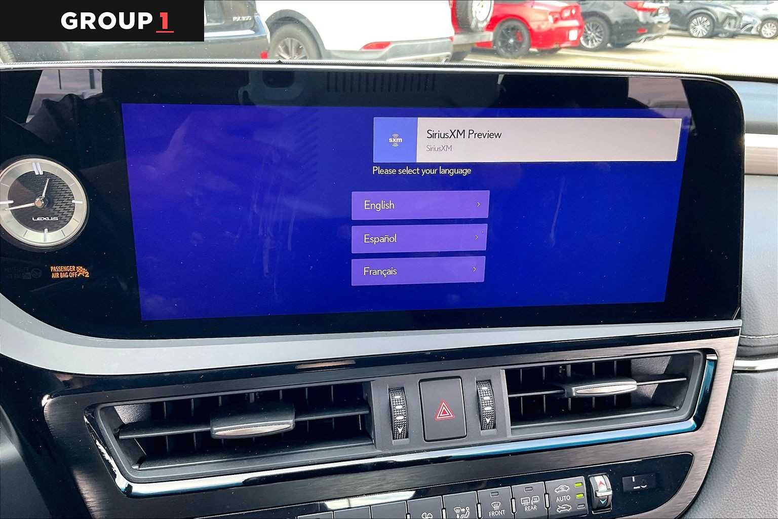 2024 Lexus ES 350 photo 34 of 35