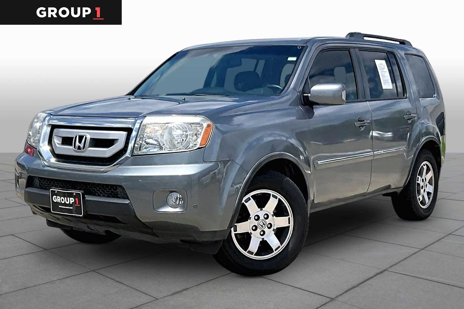 2009 Honda Pilot Touring Sterling Gray Metallic at Mac Haik Ford