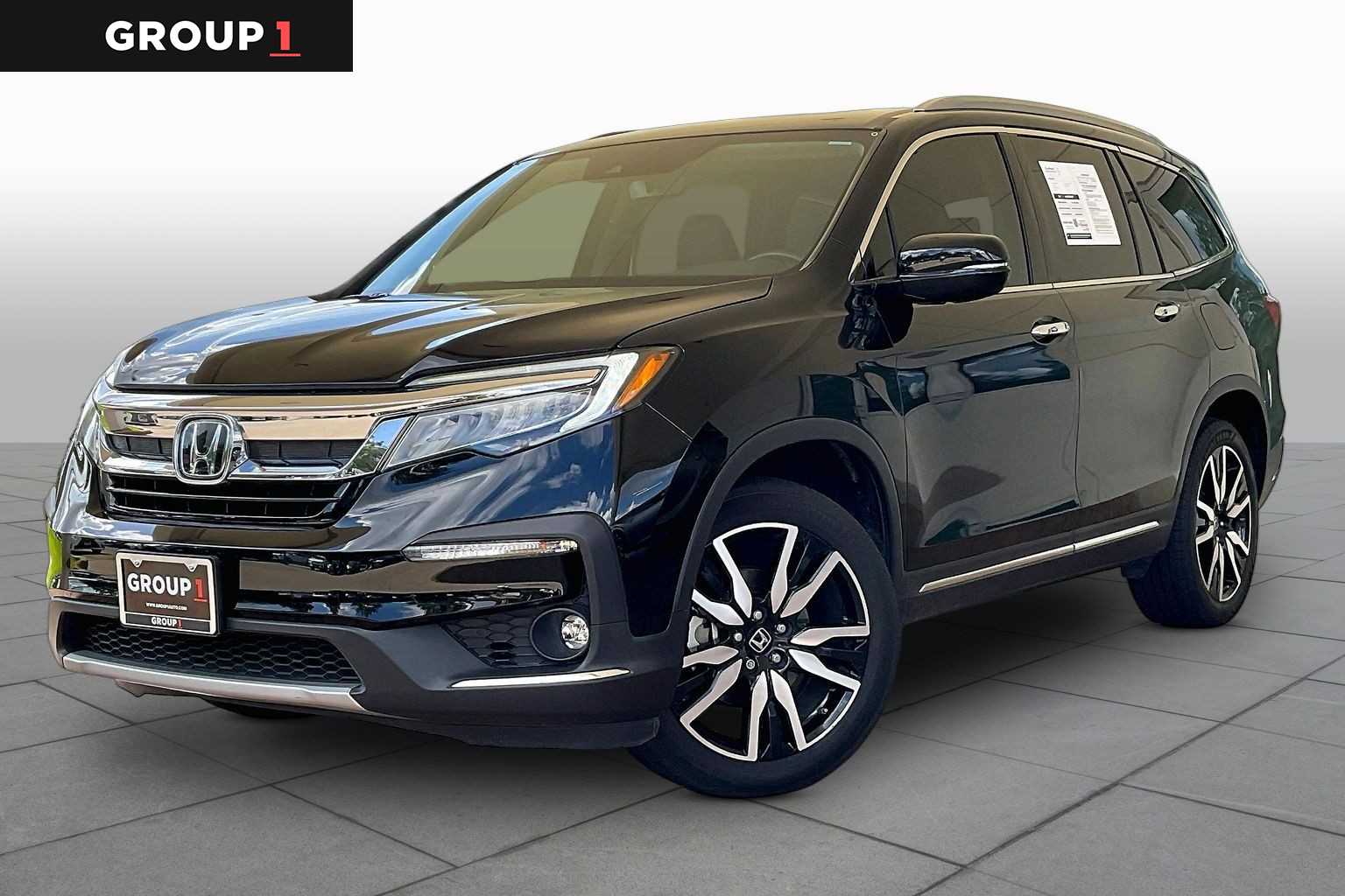 2019 Honda Pilot Touring 8-Passenger Crystal Black Pearl at Honda of Clear Lake