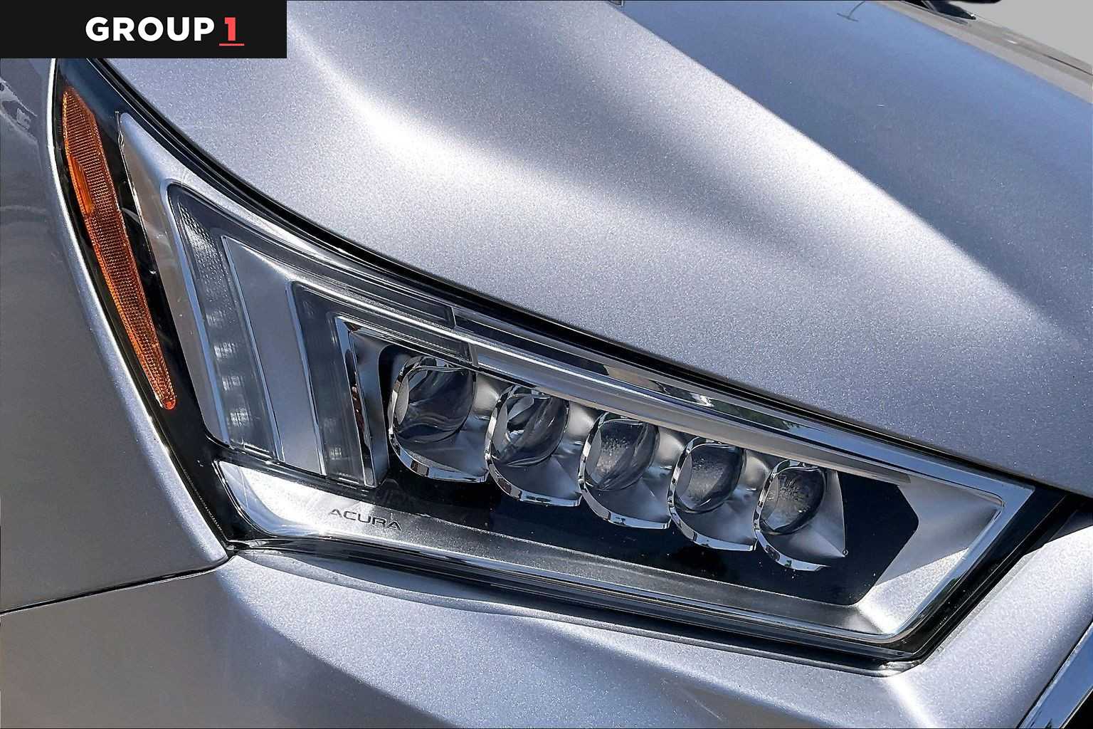 2018 Acura MDX w/Advance/Entertainment Pkg Lunar Silver Metallic at AutoNation USA Houston