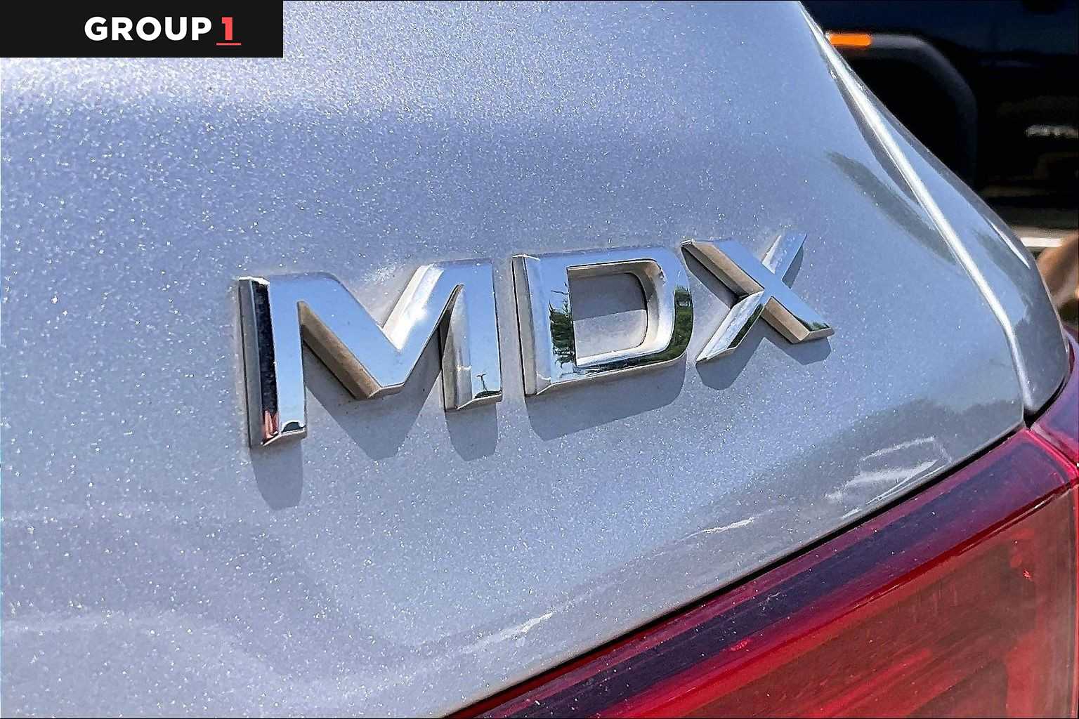 2018 Acura MDX w/Advance/Entertainment Pkg Lunar Silver Metallic at AutoNation USA Houston