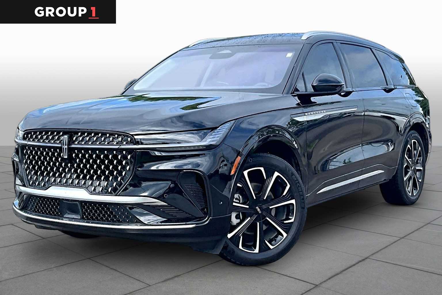 2024 Lincoln Nautilus Reserve Infinite Black Metallic Clearcoat at AutoNation USA Houston