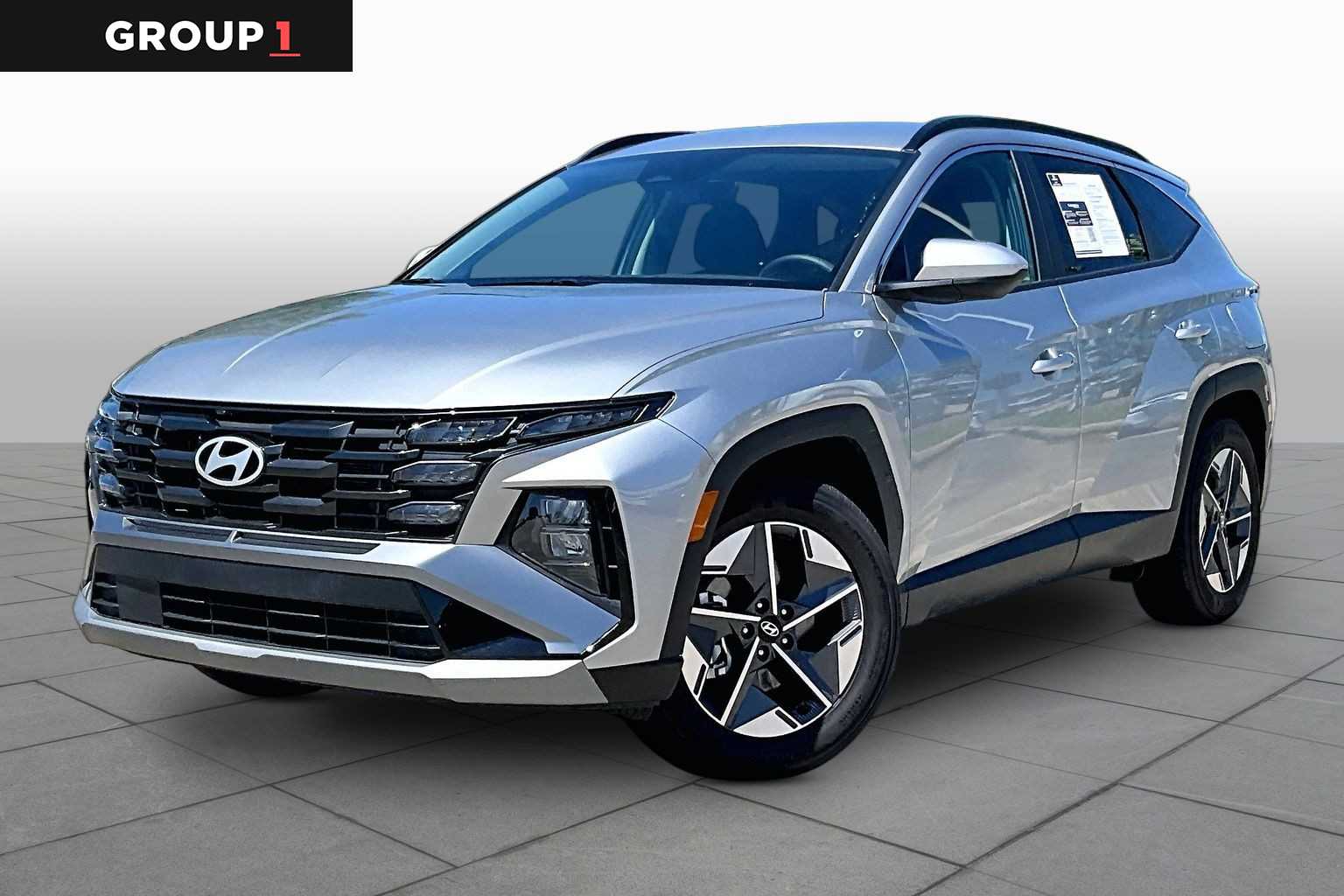 2026 Hyundai Tucson SEL Shimmering Silver at Turner Chevrolet
