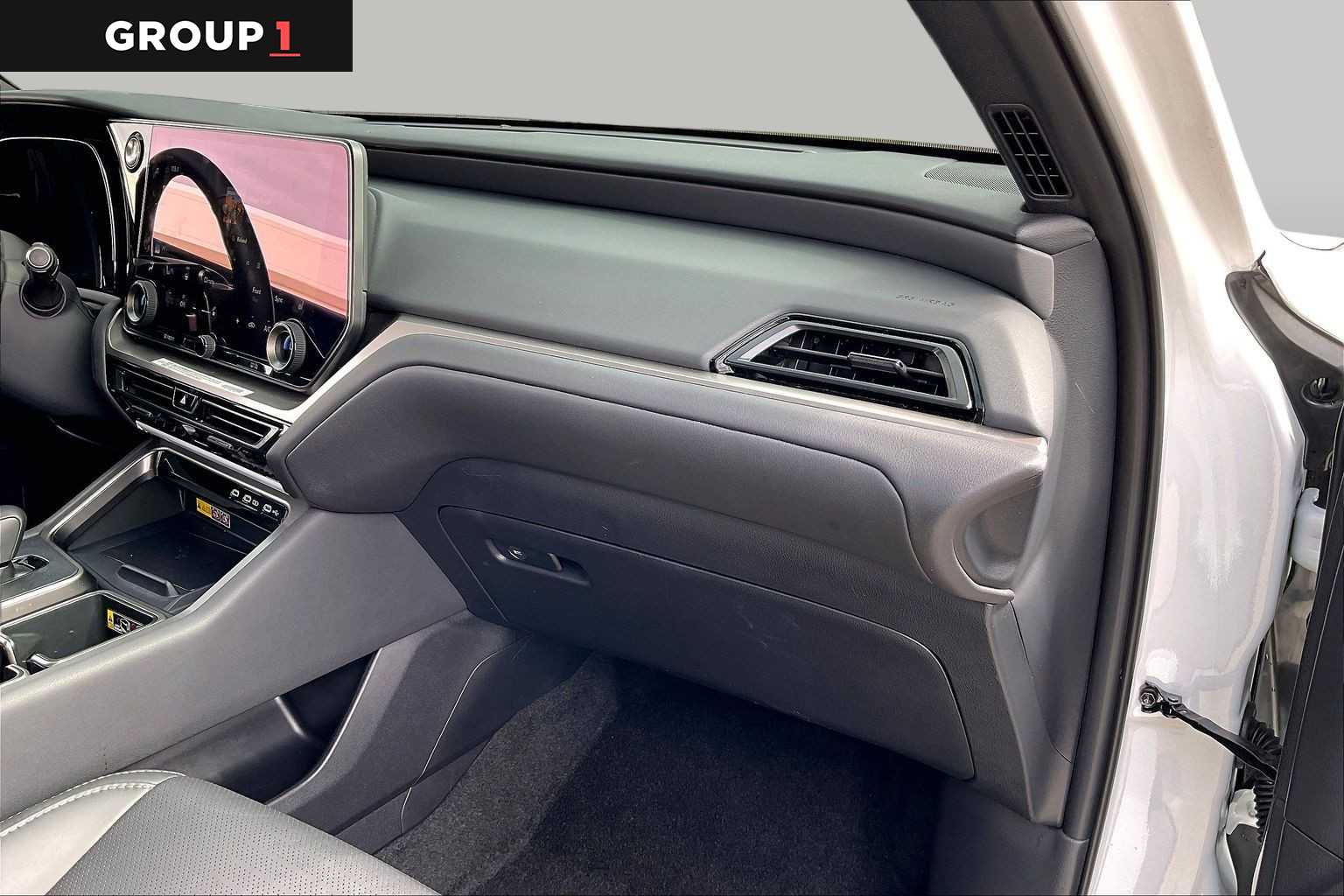2026 Lexus TX 350 photo 16 of 34
