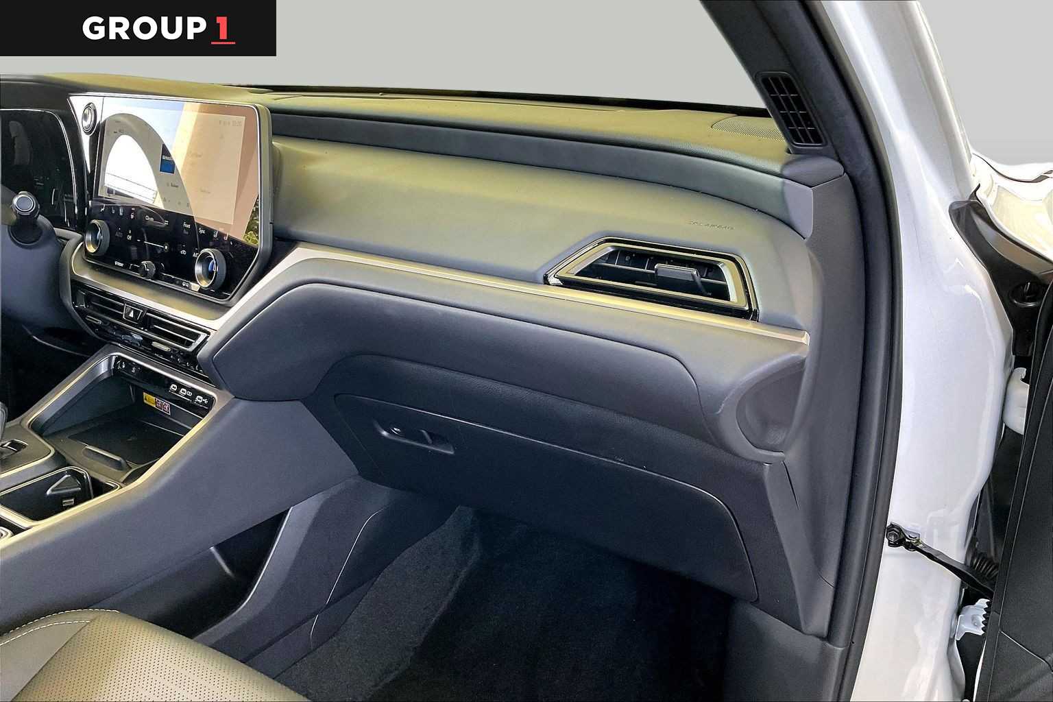 2025 Lexus TX 350 photo 16 of 34