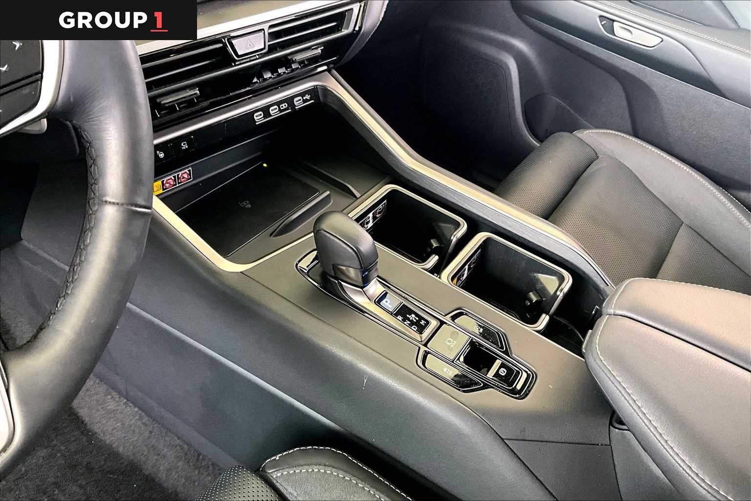 2024 Lexus TX 350 photo 14 of 34