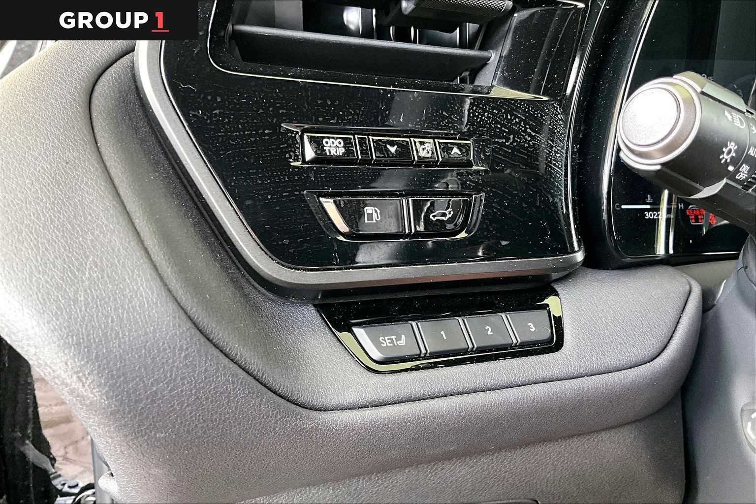 2024 Lexus TX 350 photo 33 of 34