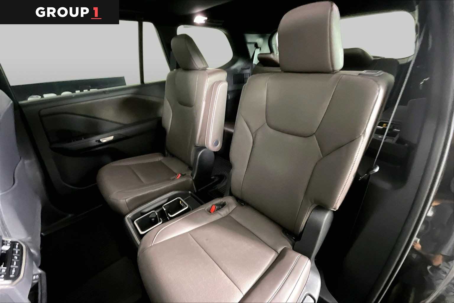 2026 Lexus TX 350 photo 18 of 33
