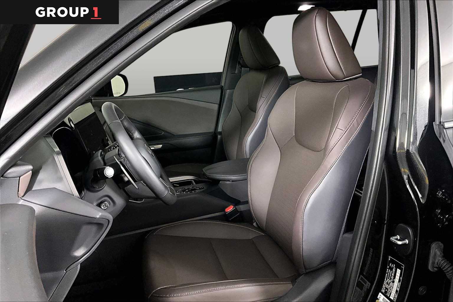 2026 Lexus TX 350 photo 8 of 33