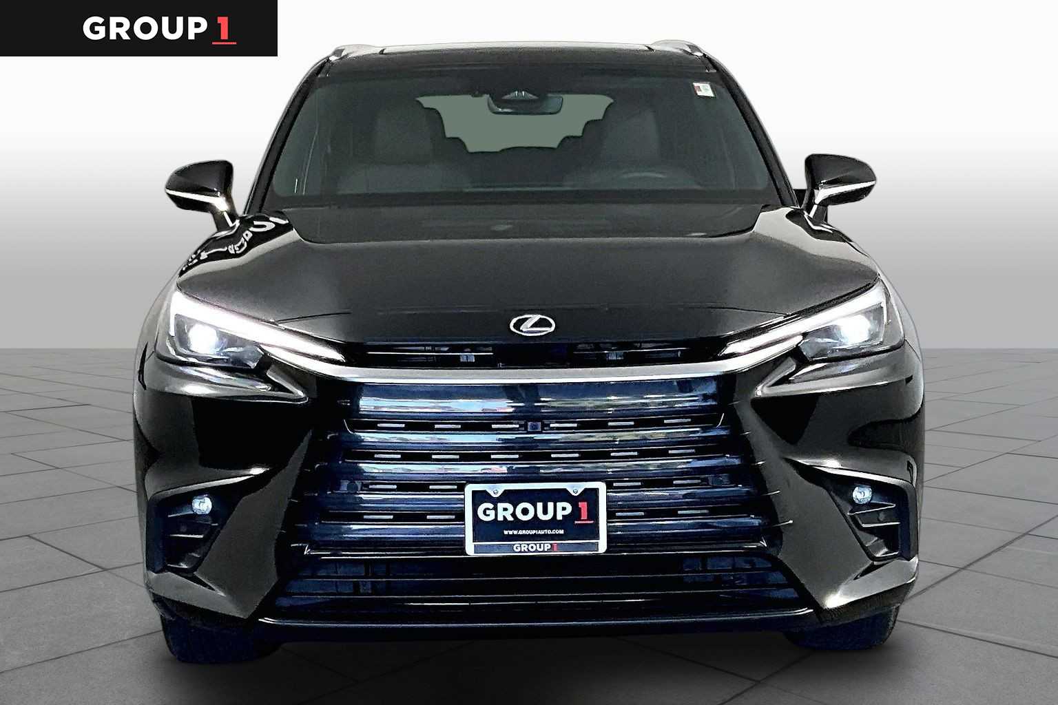 2026 Lexus TX 350 photo 4 of 33