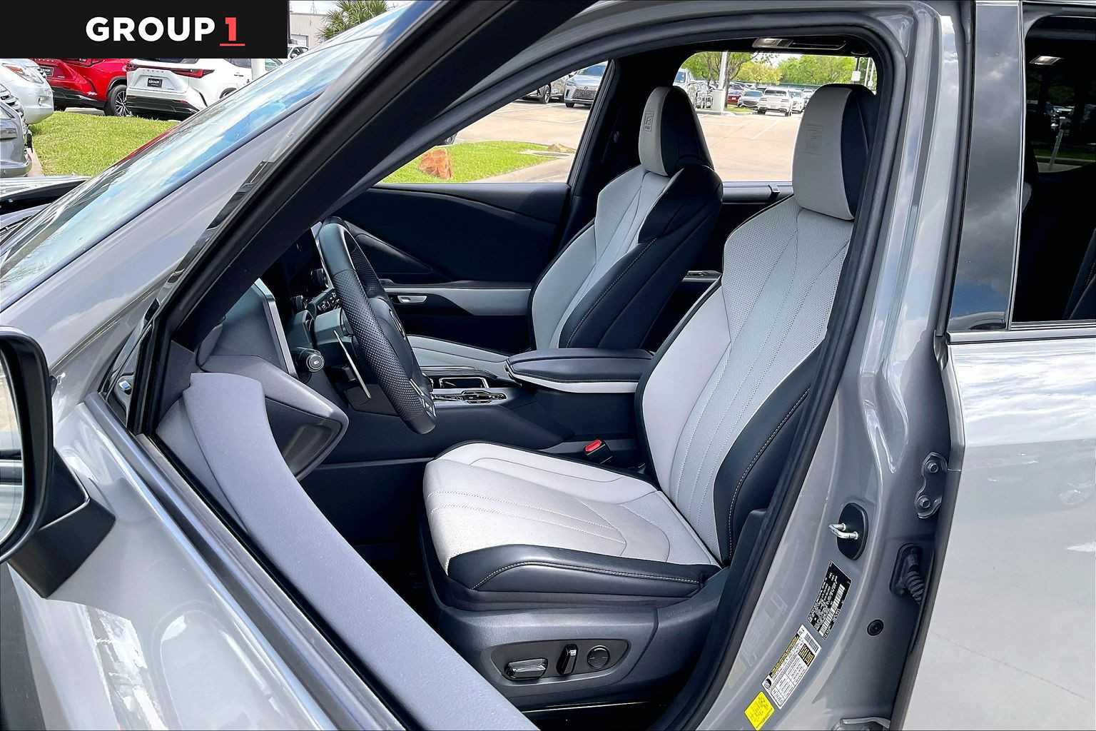 2024 Lexus TX 500h F SPORT Premium - 6
