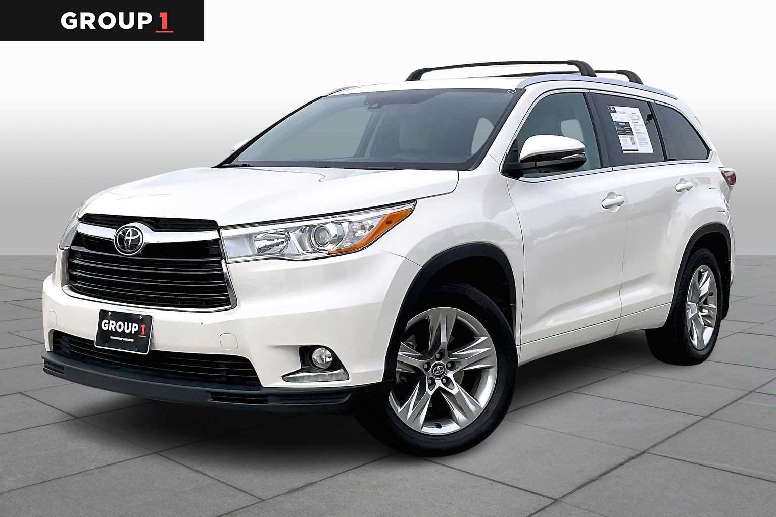 2016 Toyota Highlander Limited Blizzard Pearl at AutoNation USA Katy
