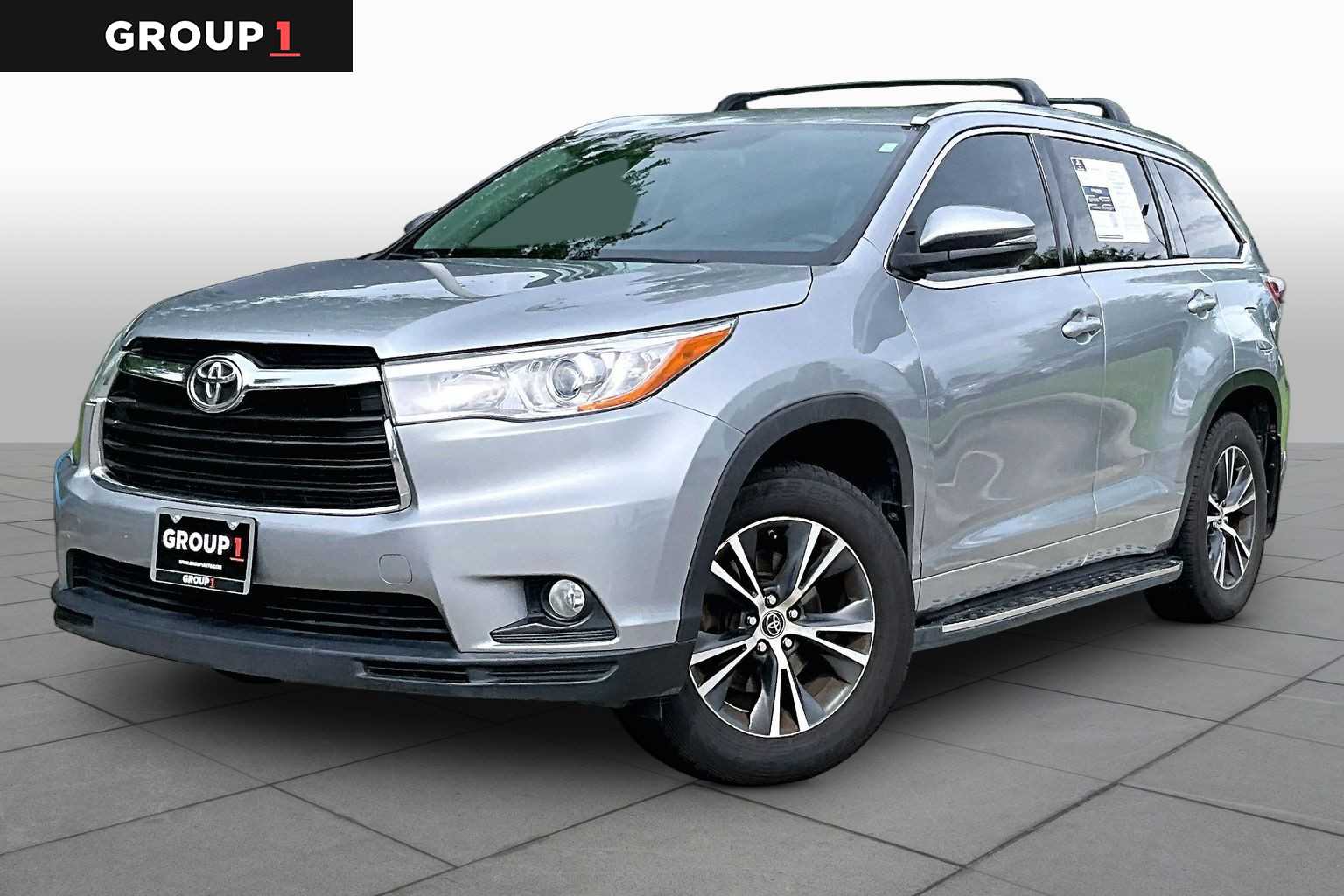 2016 Toyota Highlander XLE Silver Sky Metallic at AutoNation USA Katy