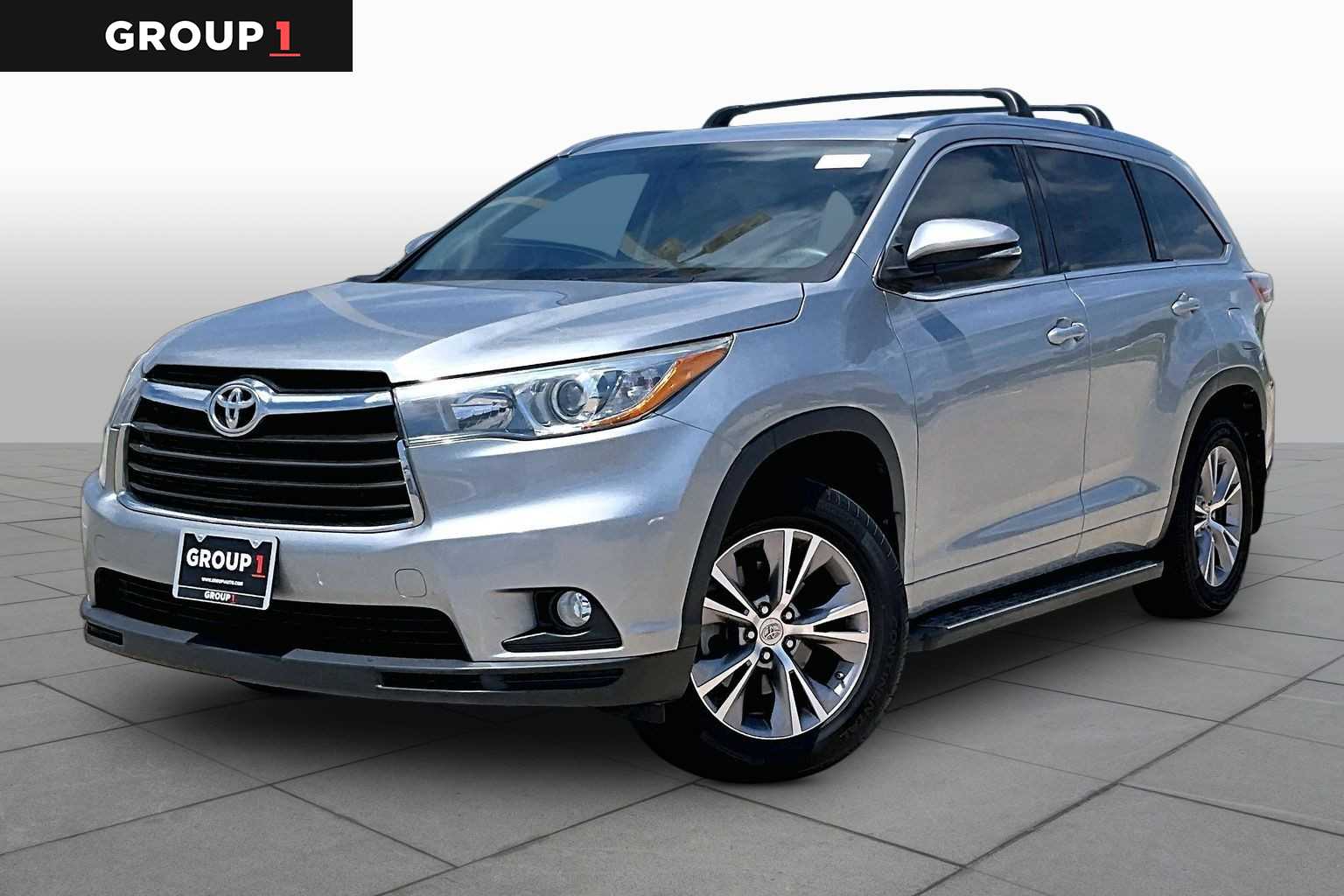 2015 Toyota Highlander XLE Silver Sky Metallic at Mac Haik Ford