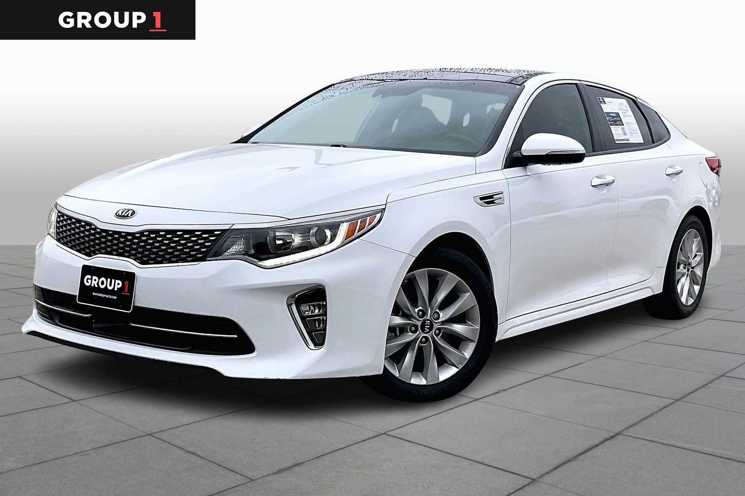 2018 Kia Optima EX Snow White Pearl at HGreg Houston