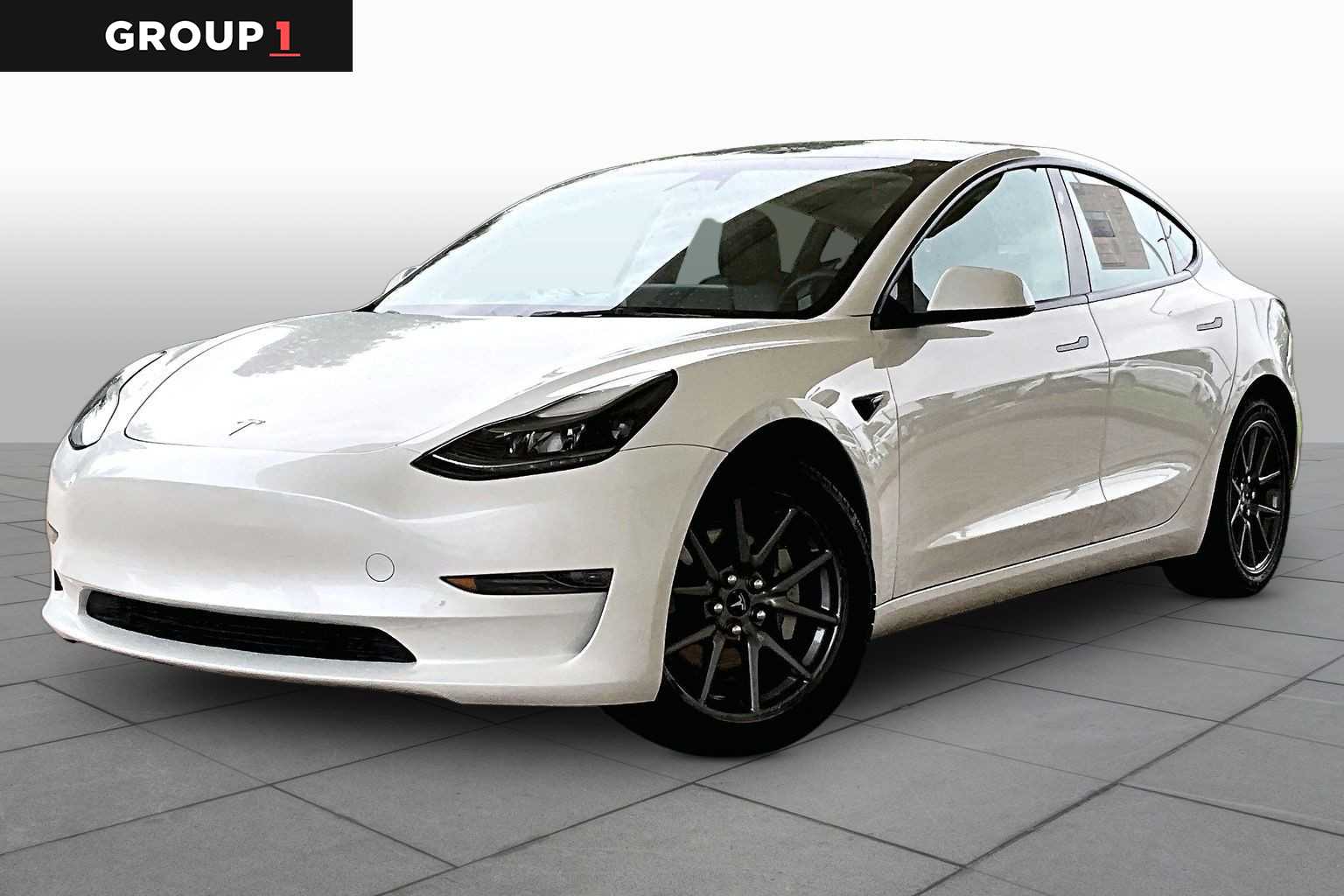 2023 Tesla Model 3 - 0