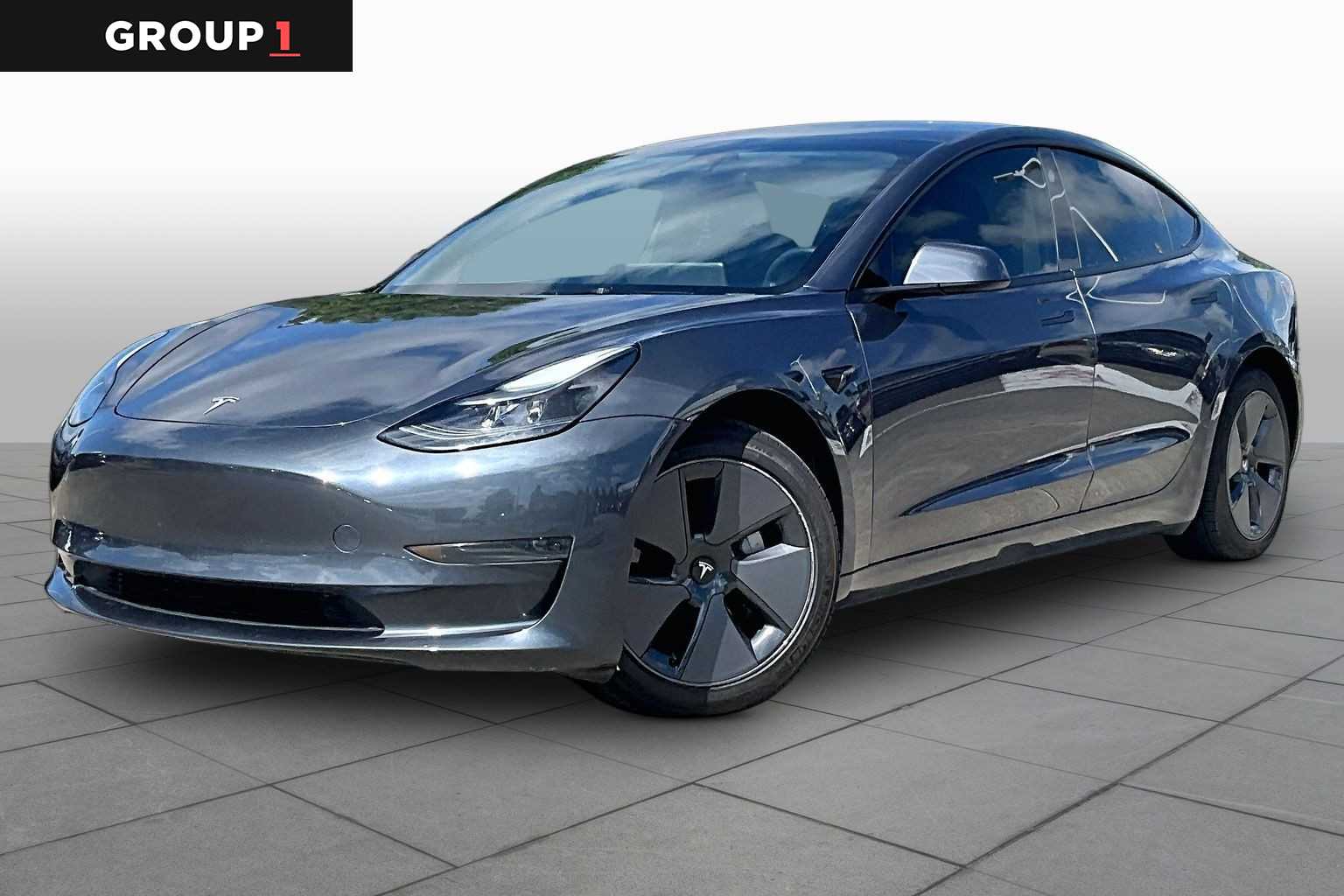 2023 Tesla Model 3 - 0