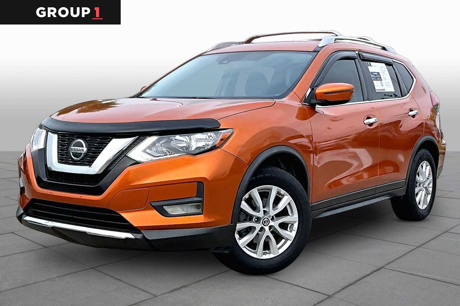 2020 Nissan Rogue SV - 0