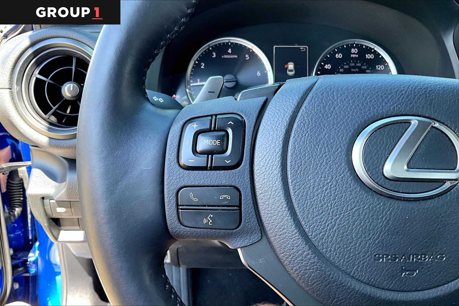 2025 Lexus IS 350 photo 20 of 33