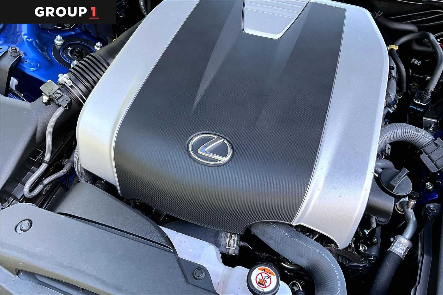 2025 Lexus IS 350 photo 29 of 33