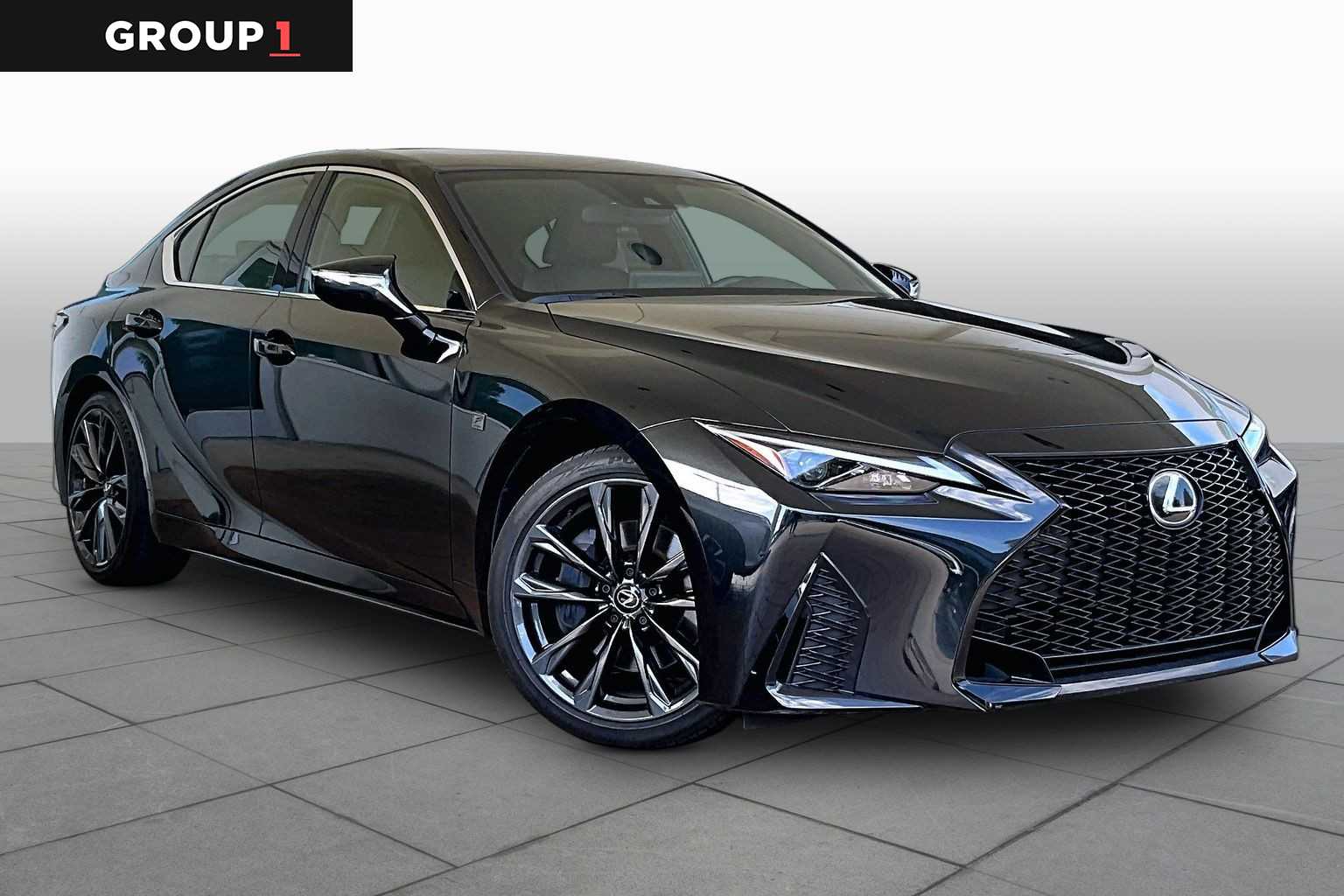 2025 Lexus IS 350 photo 3 of 34