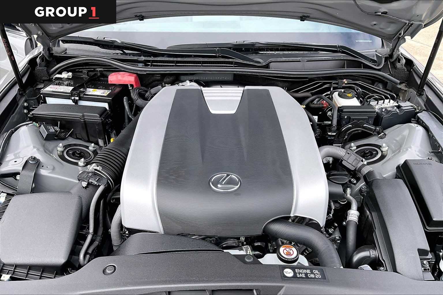 2025 Lexus IS 350 photo 30 of 35